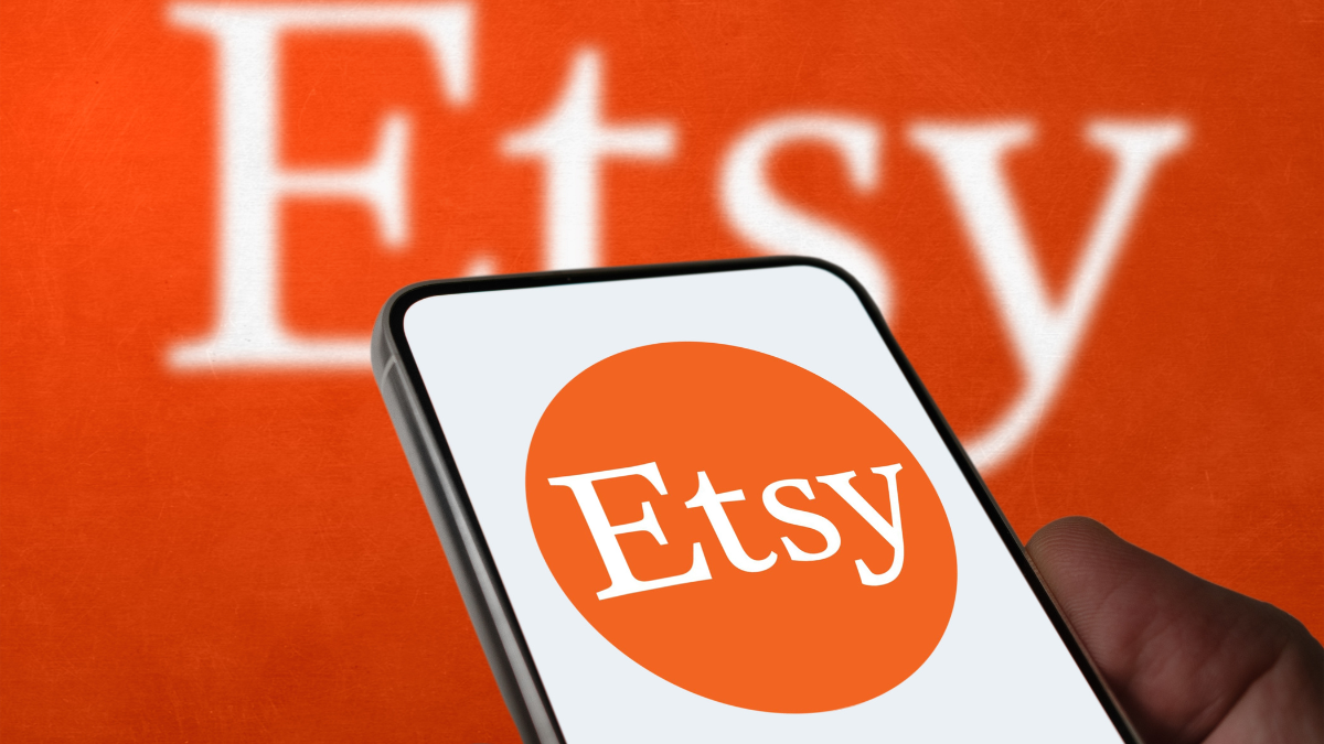 San Francisco, USA - September 04, 2025: Etsy e-commerce company logo displayed on smartphone The Ultimate Guide to Selling on Etsy.