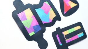 Purim Suncatchers – A Toddler & Up Craft!.