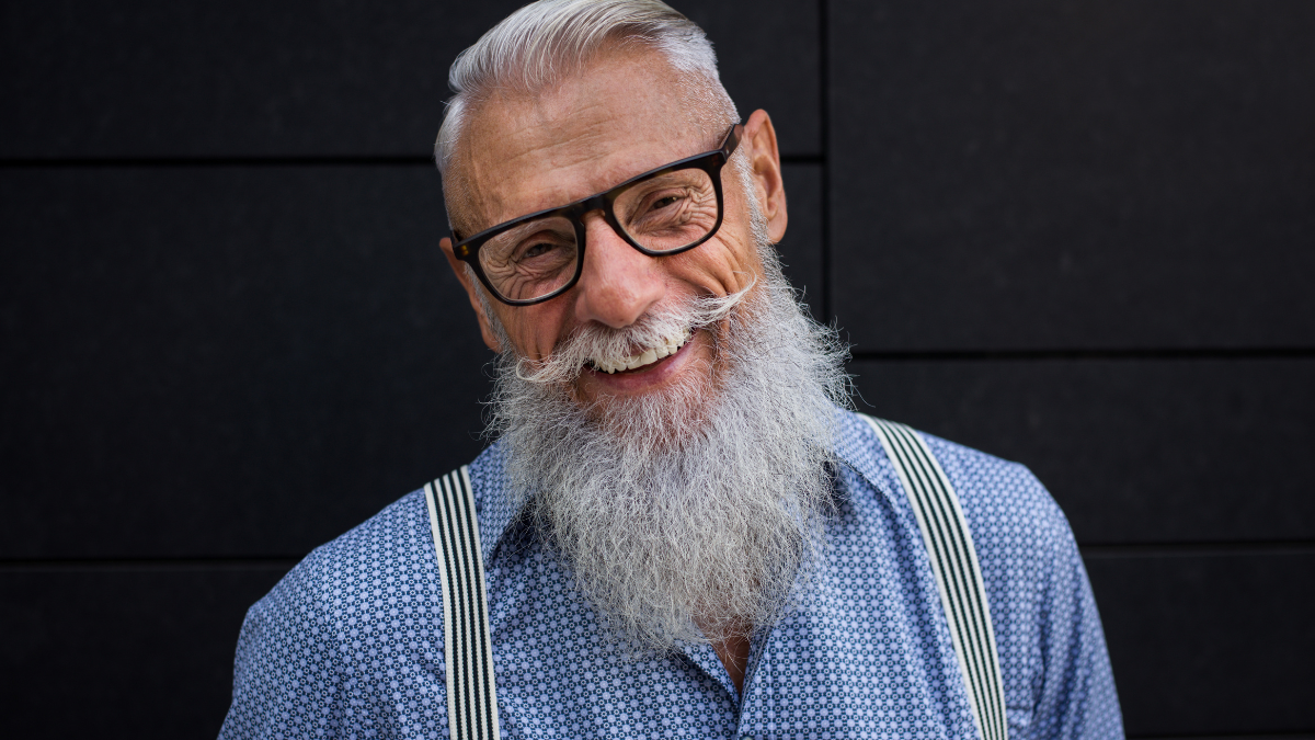Handsome senior man portrait - Youthful and stylish man in the sixties, concepts about lifestyle, seniors and business.